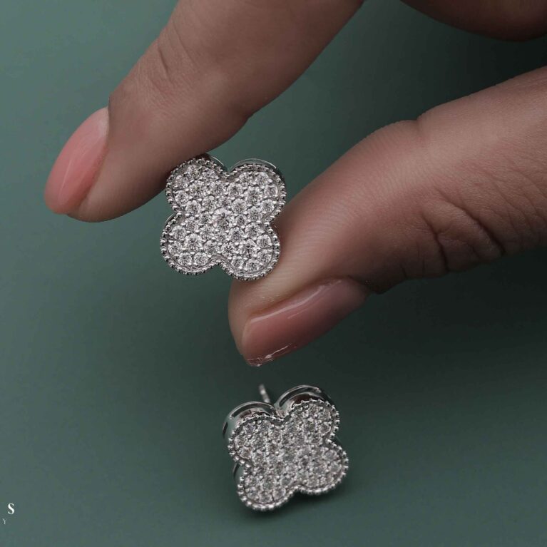 Diamond Van Cleef Earing