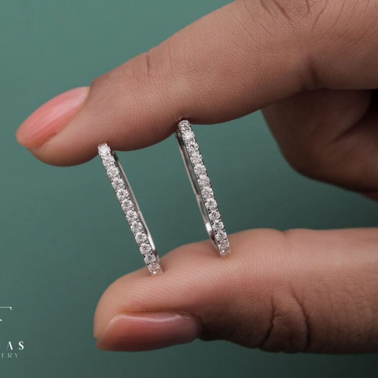 0.504 Ct Diamond Hoop Earing